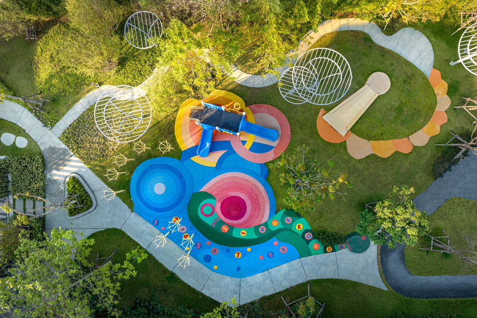 🔔 Experience the perfect blend of Brand New Luxury and nature at Altitude Kraf Bangna. Designed for every generation, this home is not  just a place to live—it’s where your family’s happiest moments happen.  👨‍👩‍👧‍👦 – รูปที่ 2