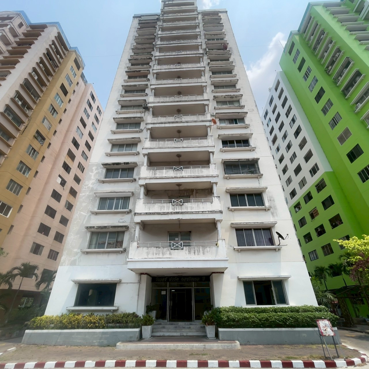 JK2 7258538 : River Park Condotel C condominium