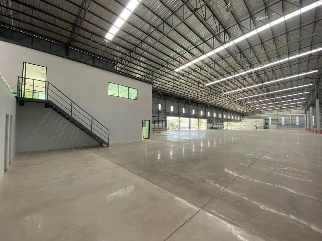 ฟรีโซน Freezone โกดัง/โรงงานให้เช่า ขนาด 8,800 ตร.ม. อ.ศรีราชา ใกล้WHA ชลบุรี1,นิคมฯอิสเทิร์นซีบอร์ด ,นิคมฯอมตะซิตี้,ปิ่นทอง3และ5 ห่างจากท่าเรือแหลมฉบัง 20km. สนใจติดต่อคุณจิน 0851505763   – รูปที่ 4