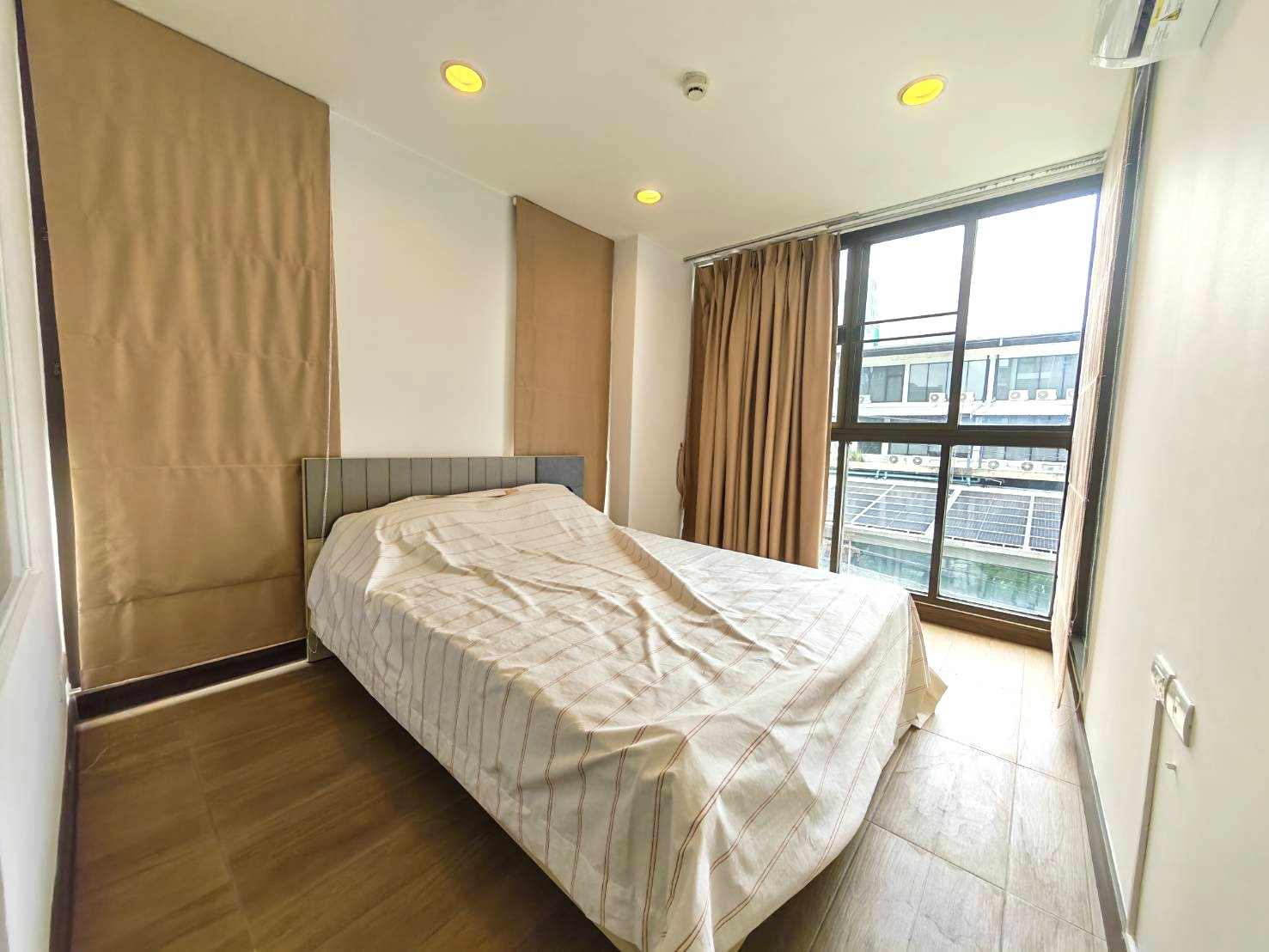 ให้เช่าคอนโด IDEO Blucove Sathorn ติด BTS วงเวียนใหญ่ ห้องมุม 1 ห้องนอน ขนาด 43 ตร.ม. พร้อมเข้าอยู่มีwalkin closet+อ่างอาบน้ำ 064-974-2441 ให้เช่าคอนโด IDEO Blucove Sathorn ติด BTS วงเวียนใหญ่ ห้องมุม 1 ห้องนอน ขนาด 43 ตร.ม. พร้อมเข้าอยู่มีwalkin closet+อ่างอาบน้ำ 064-974-2441