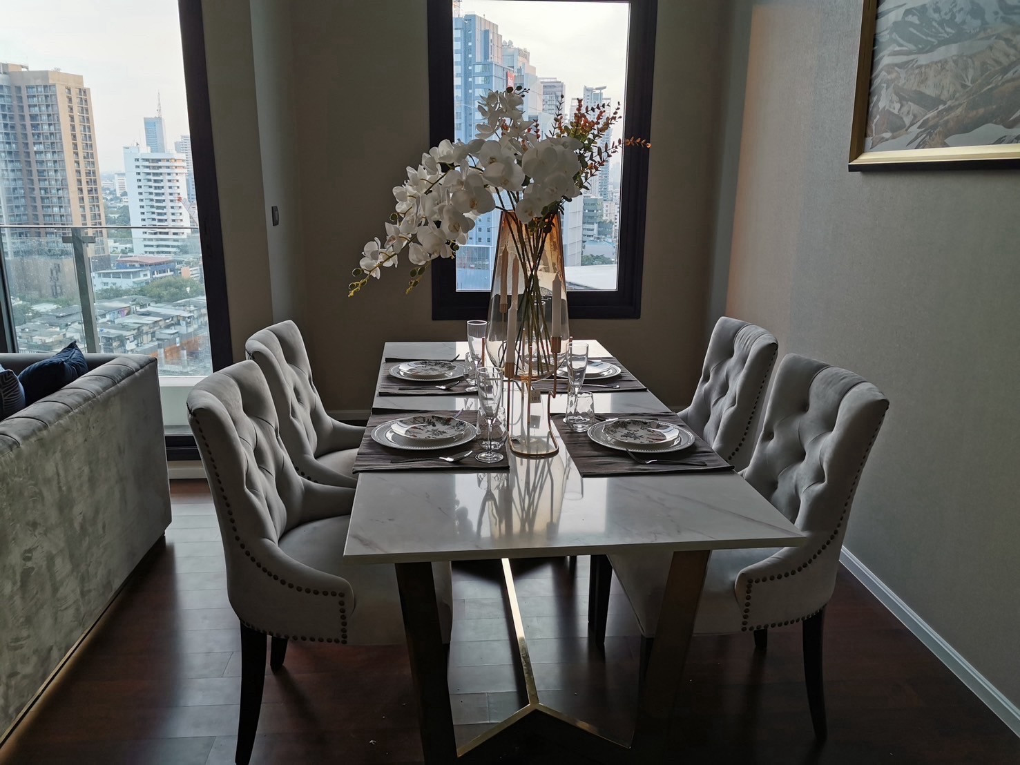 The Diplomat 39 / 2bed 86sqm Rent 76k / 0632717888 Linephone Whatapp Wechat The Diplomat 39 / 2bed 86sqm Rent 76k / 0632717888 Linephone Whatapp Wechat