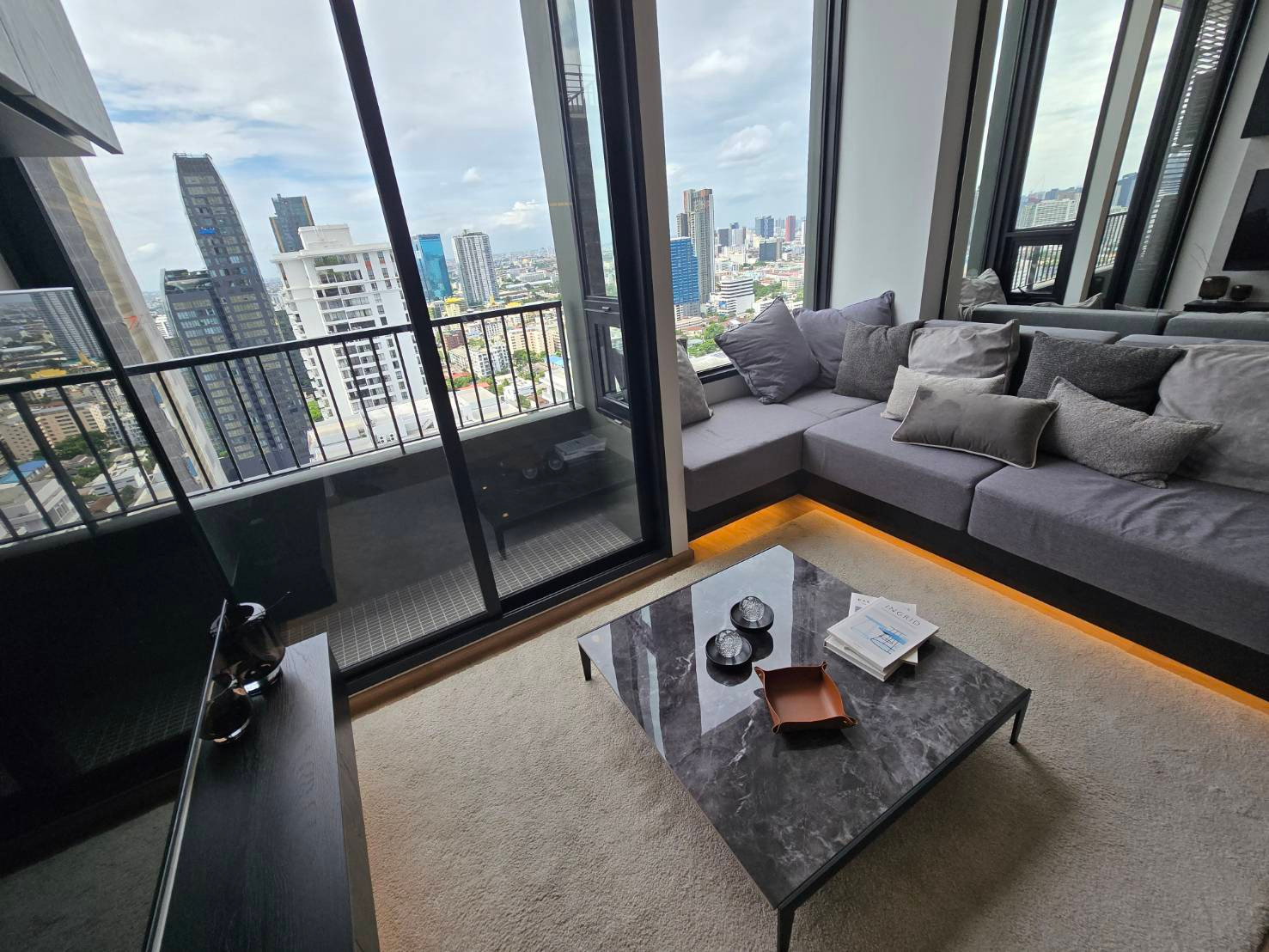 Noble Form Thonglor for Sale 53sqm 1bed plus 1bath 9.5MB – รูปที่ 4