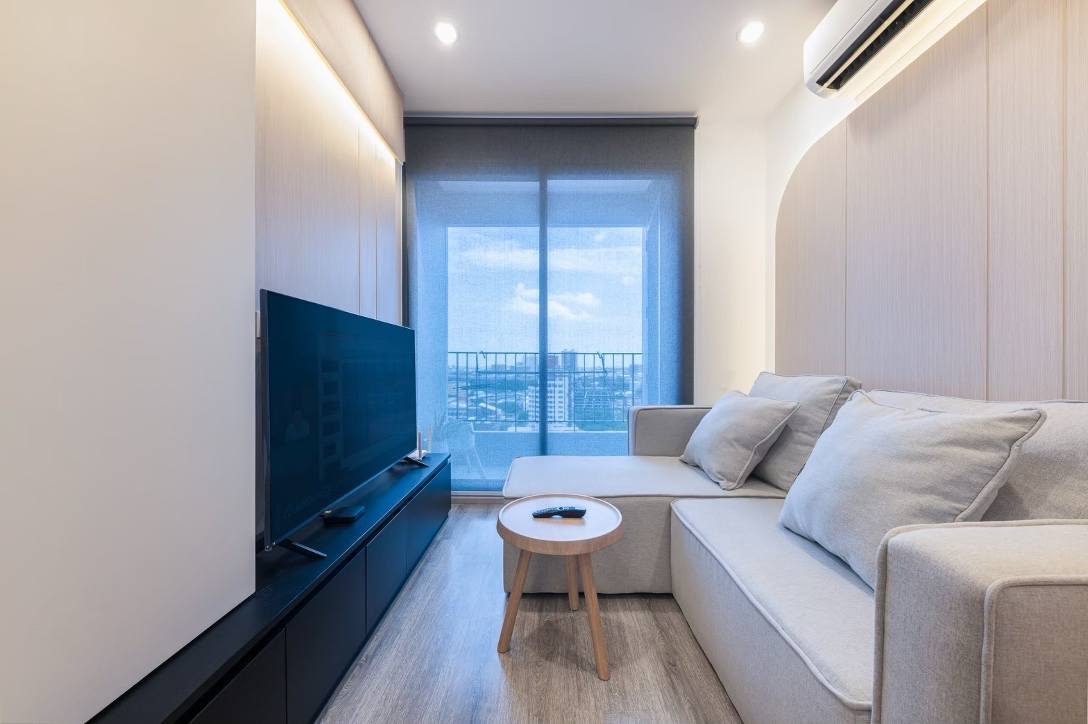 ideo mobi sukhumvit 66 / 2bed 54sqm Rent 37,000 bath/ 0632717888 line whatapp wechat ideo mobi sukhumvit 66 / 2bed 54sqm Rent 37,000 bath/ 0632717888 line whatapp wechat