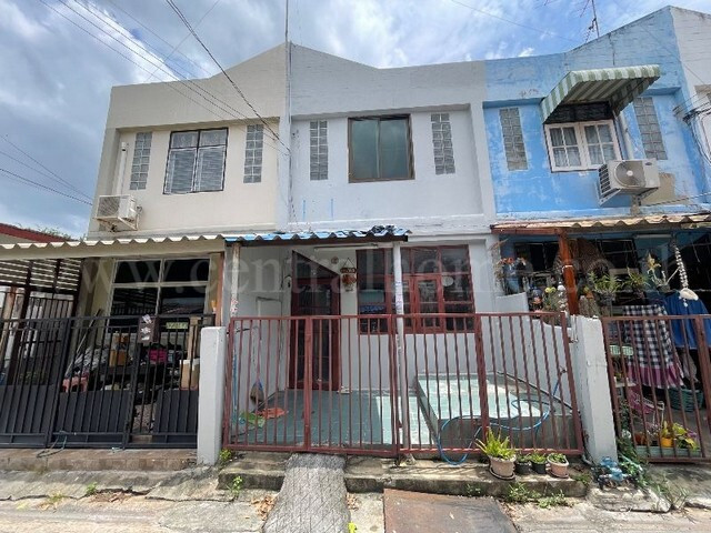 ทาวน์เฮ้าส์ หมู่บ้านเจริญชัย 4 บ้านพร้อมอยู่ทำเลดีเดินทางสะดวกราคาถูก – รูปที่ 2