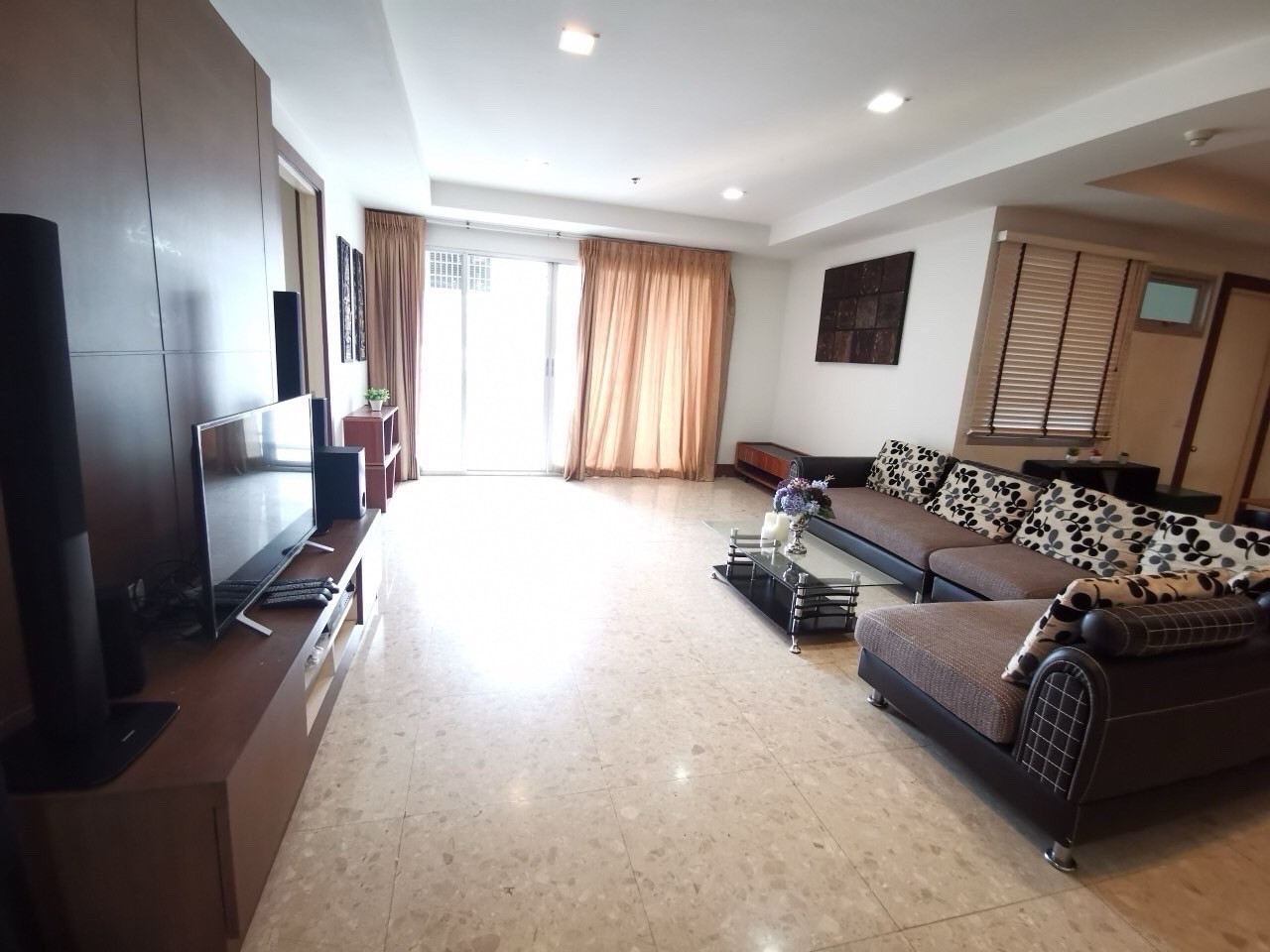 nusasiri grand condo / for rent 3bed 136sqm 78,000 bath / 0632717888 Linephone Whatapp Wechat nusasiri grand condo / for rent 3bed 136sqm 78,000 bath / 0632717888 Linephone Whatapp Wechat