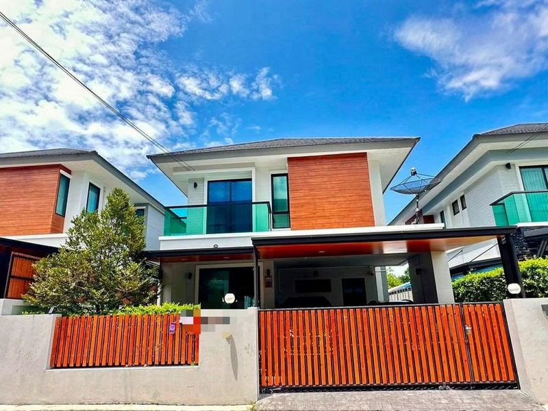 ขายบ้านเดี่ยว มิลาโนทาวน์ ศรีราชา บ้านพร้อมอยู่ ทำเลถนนเก้ากิโล