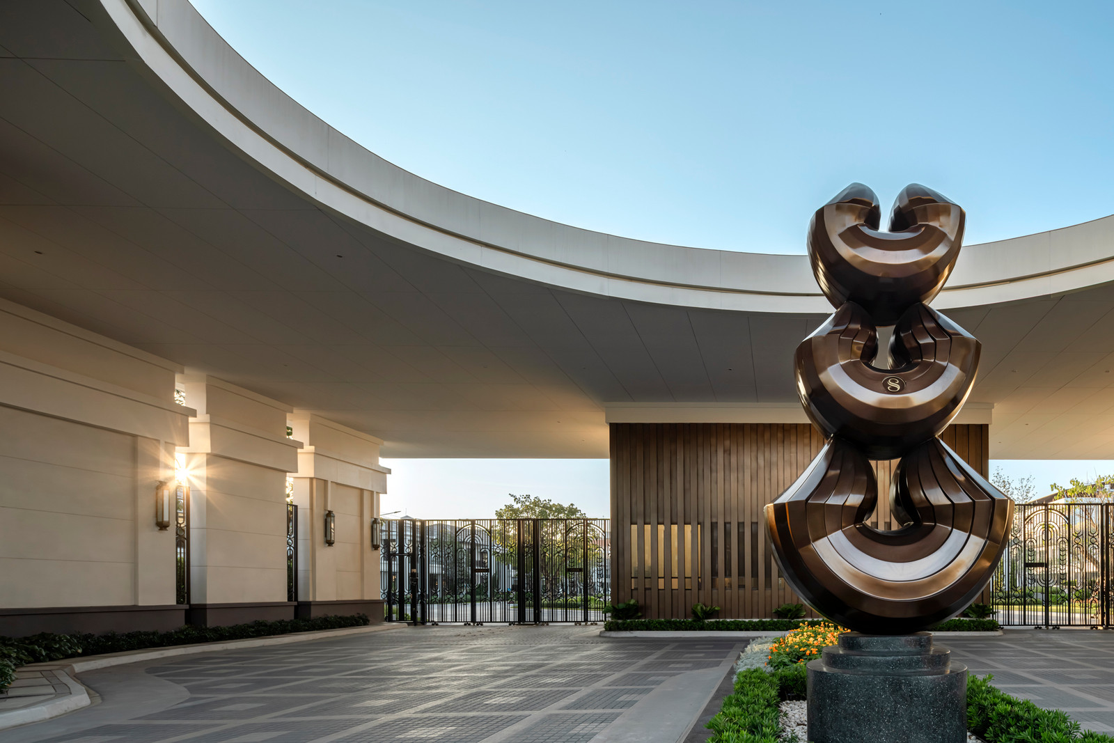 ✅️ขาย เศรษฐสิริ บางนา – สุวรรณภูมิ Setthasiri Bangna – Suvarnabhumi บ้านเดี่ยวทำเลบางนา-ตราด เชื่อมต่อเมืองและสุวรรณภูมิสะดวก ดีไซน์ Modern Classic เรียบหรูสง่างาม ใกล้เมกาบางนาและโรงเรียนนานาชาติ