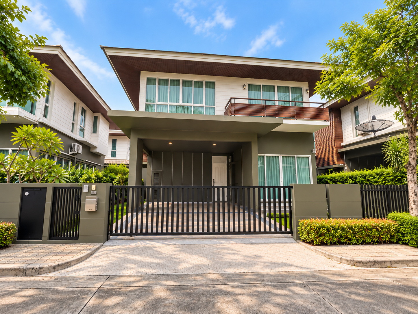 For sale Nara Botanic 1 Srinakarin For sale Nara Botanic 1 Srinakarin