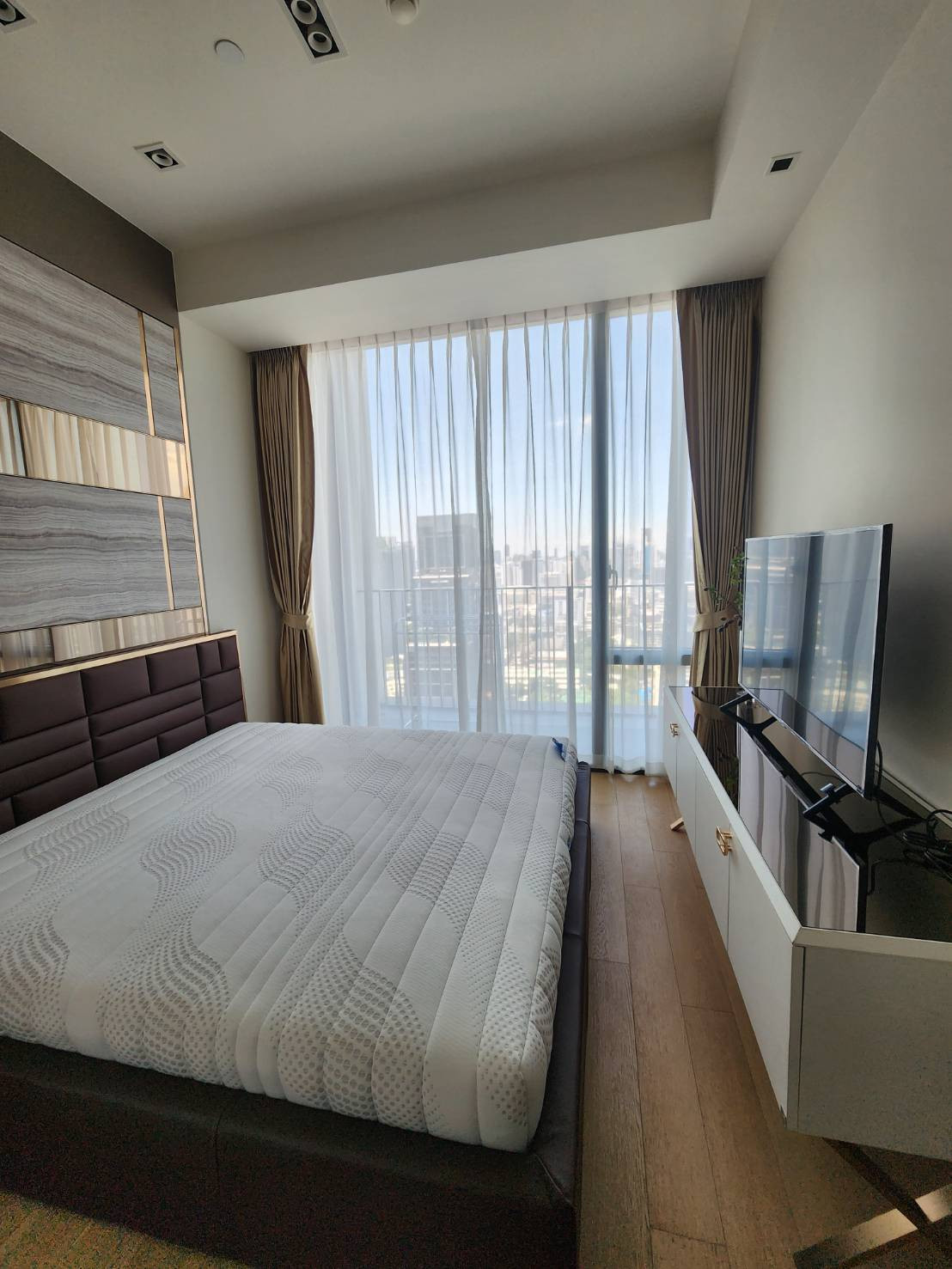 for rent 28 chidlom 1 bed super deal♥️⭐️ for rent 28 chidlom 1 bed super deal♥️⭐️