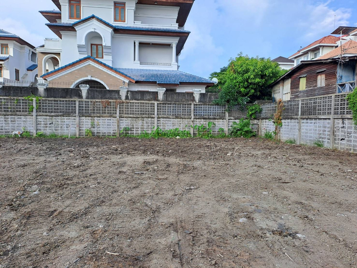🏠✨ Land for rent, Soi Charoen Rat 7 (HBH-SI-272) 🏠✨ Land for rent, Soi Charoen Rat 7 (HBH-SI-272)