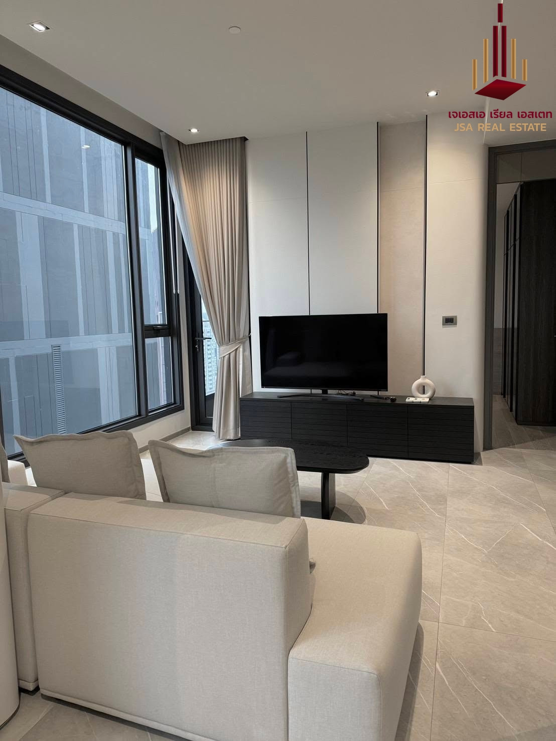 ✨ For Rent: Hyde Heritage Thonglor Condo ✨ 💰 Only 100,000 THB/month ✨ For Rent: Hyde Heritage Thonglor Condo ✨ 💰 Only 100,000 THB/month