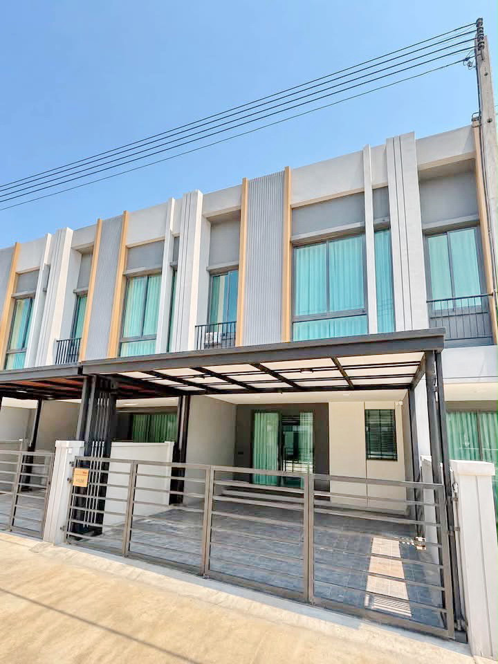ให้เช่า ทาวน์โฮม 2.5 ชั้น Pleno สุขุมวิท–บางนา 4 (เมกาชิค) บ้านใหม่ ใกล้ Mega บางนา ให้เช่า ทาวน์โฮม 2.5 ชั้น Pleno สุขุมวิท–บางนา 4 (เมกาชิค) บ้านใหม่ ใกล้ Mega บางนา
