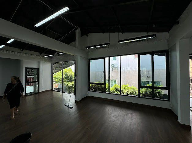  ให้เช่า อาคารสำนักงาน2ชั้น ตกแต่ง สวยงามย่าน รัชดา-สุทธิสาร-ลาดพร้าว  – รูปที่ 4
