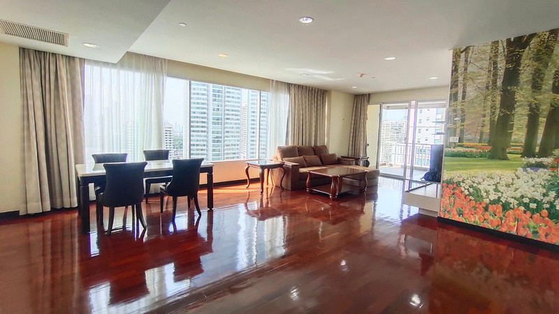 Wilshire Sukhumvit 22, size 165 sqm., 3 bedrooms Wilshire Sukhumvit 22, size 165 sqm., 3 bedrooms