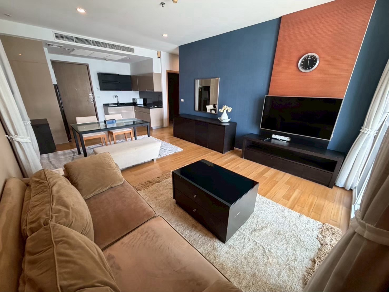39 by sansiri / 2bed 77sqm Rent 50k / 0632717888 Linephone Whatapp Wechat 39 by sansiri / 2bed 77sqm Rent 50k / 0632717888 Linephone Whatapp Wechat