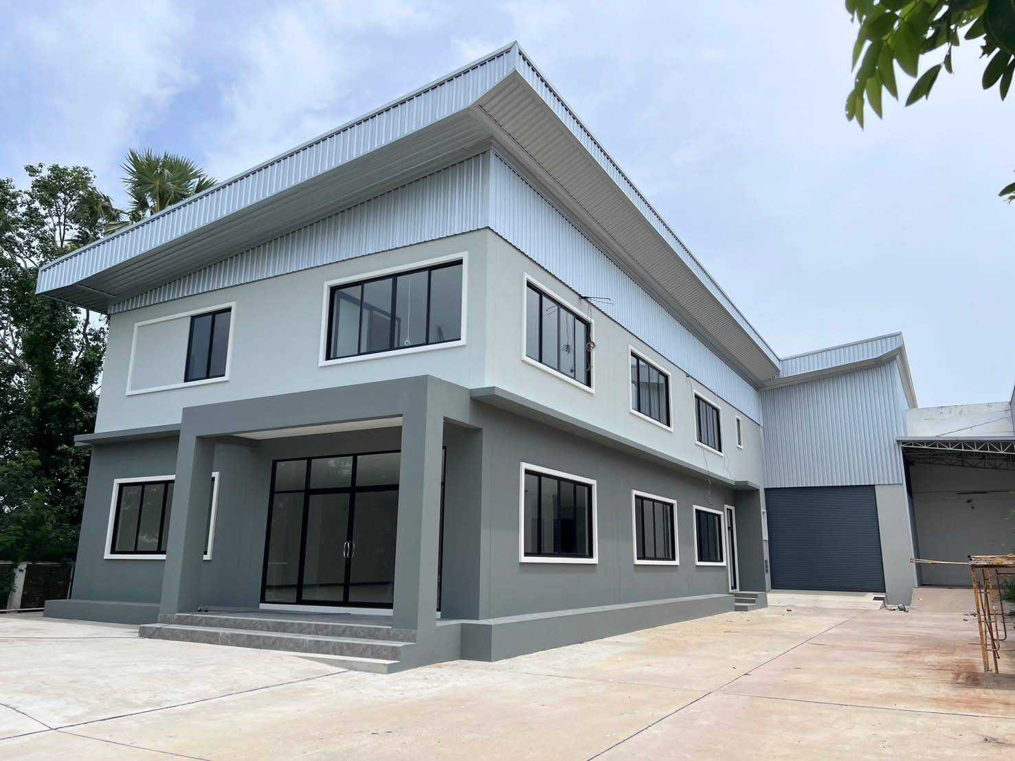 ขาย หรือ เช่า Home Office + Warehouse ใหม่แกะกล่อง พร้อมดำเนินธุรกิจทันที! 2,380 ตรม. ศาลายา ขาย หรือ เช่า Home Office + Warehouse ใหม่แกะกล่อง พร้อมดำเนินธุรกิจทันที! 2,380 ตรม. ศาลายา