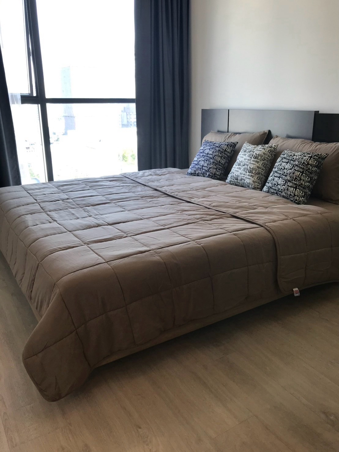 Rhythm rangnam /Rent 1bed 35sqm Specical 21,999 bath /0632717888 linephone whatapp wechat