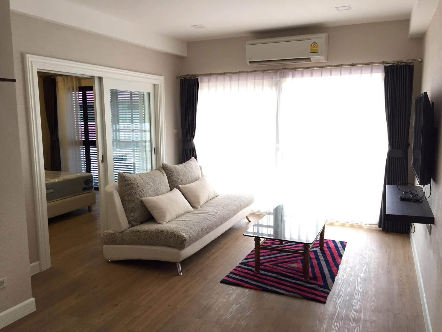 Townhouse area Sukhumvit63 St., 10min walk to BTS ekamai, Sukhumvit road, Phetchaburi road, 3Bedroom, 4Bathroom 350sqm, 31.5sq.w  – รูปที่ 2
