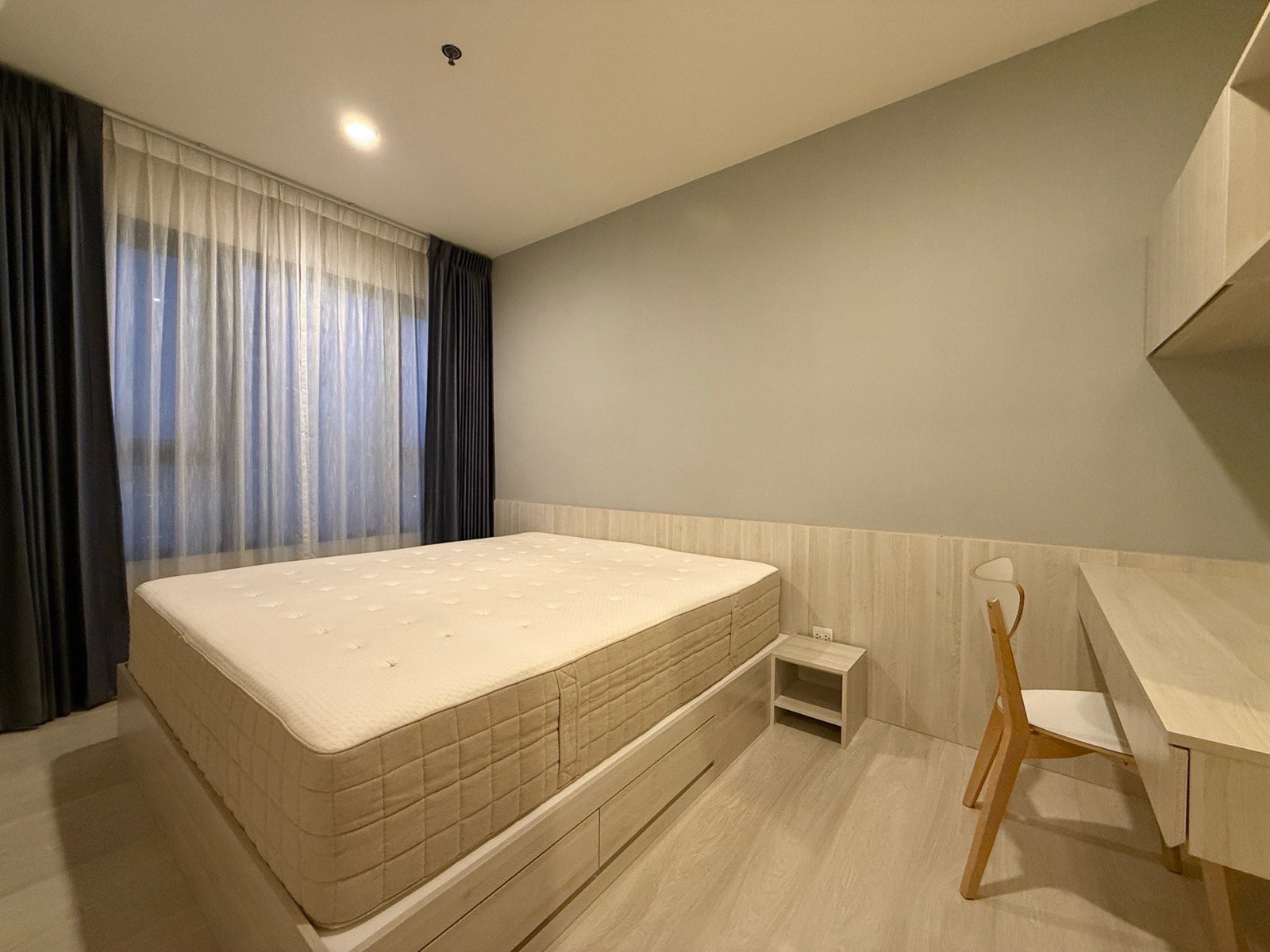Life Asoke / 2bed 55sqm Rent 30,000bath Sing tower view / 0632717888 Linephone Whatapp Wechat Life Asoke / 2bed 55sqm Rent 30,000bath Sing tower view / 0632717888 Linephone Whatapp Wechat