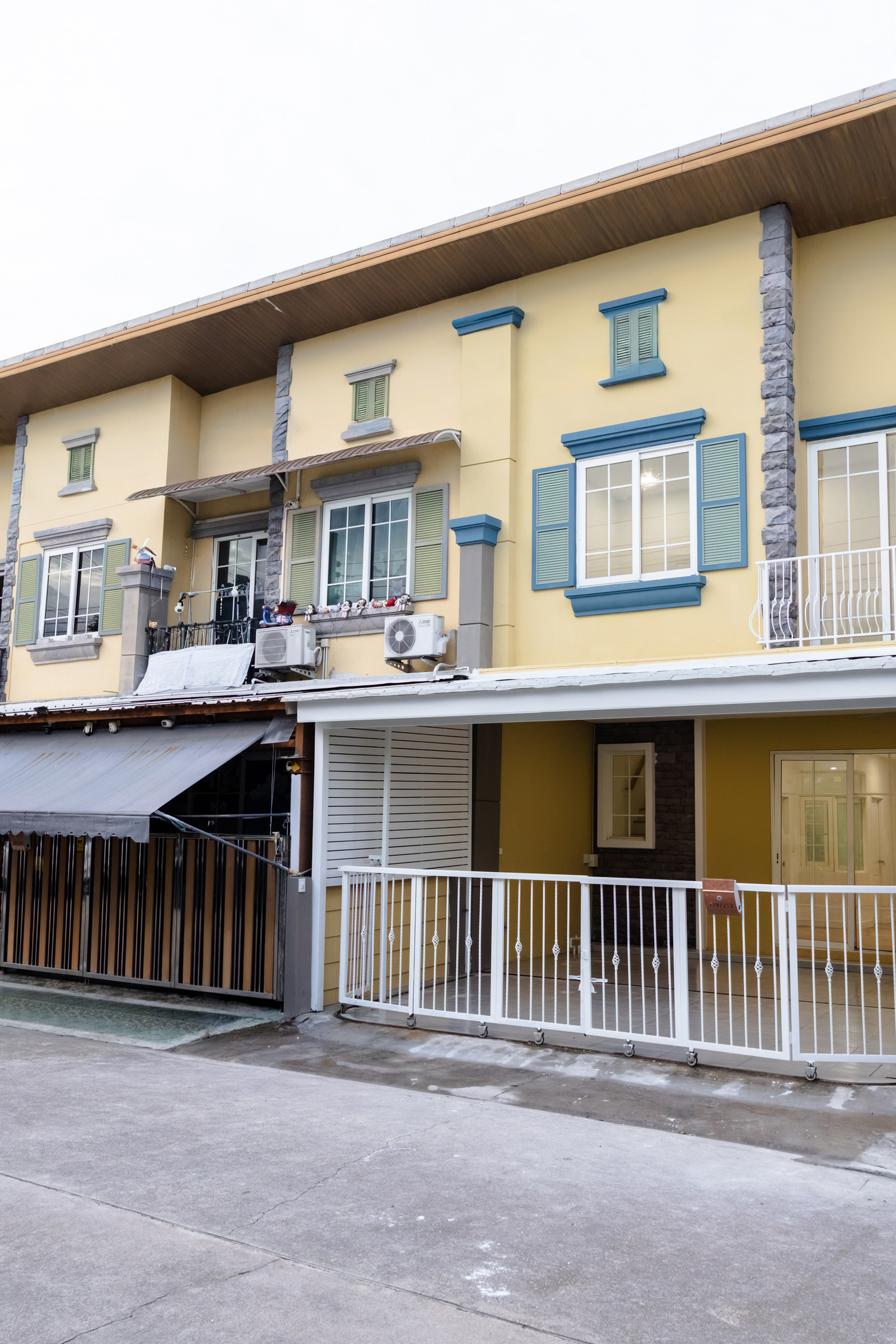 🏡 New Listing | Newly renovated townhome Ready to move in, Golden Town 2 On Nut-Phatthanakan. 🏡 New Listing | Newly renovated townhome Ready to move in, Golden Town 2 On Nut-Phatthanakan.