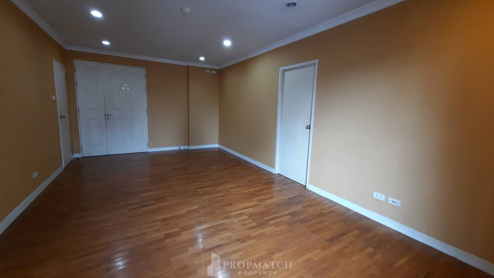 ✨Flash Deal ✨BAAN SIRI Sukhumvit 10 ( 1Bed 1Bath 60SQM.) พร้อมอยู่ ! เพียง 6,750,000 บาท Tel.0981315848 @propmatch