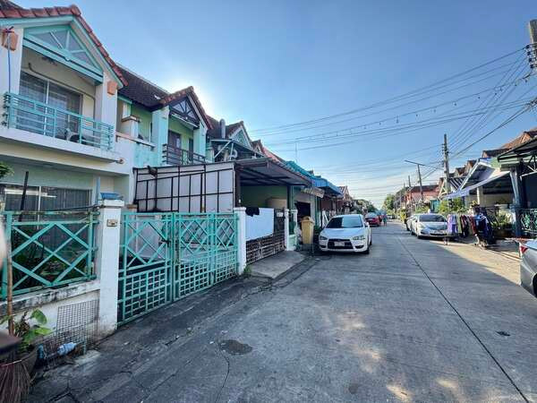 2-story townhome for sale, Poonsin Thani Village 3, Romklao-Lat Krabang. If interested, contact 082-3223695. – รูปที่ 2