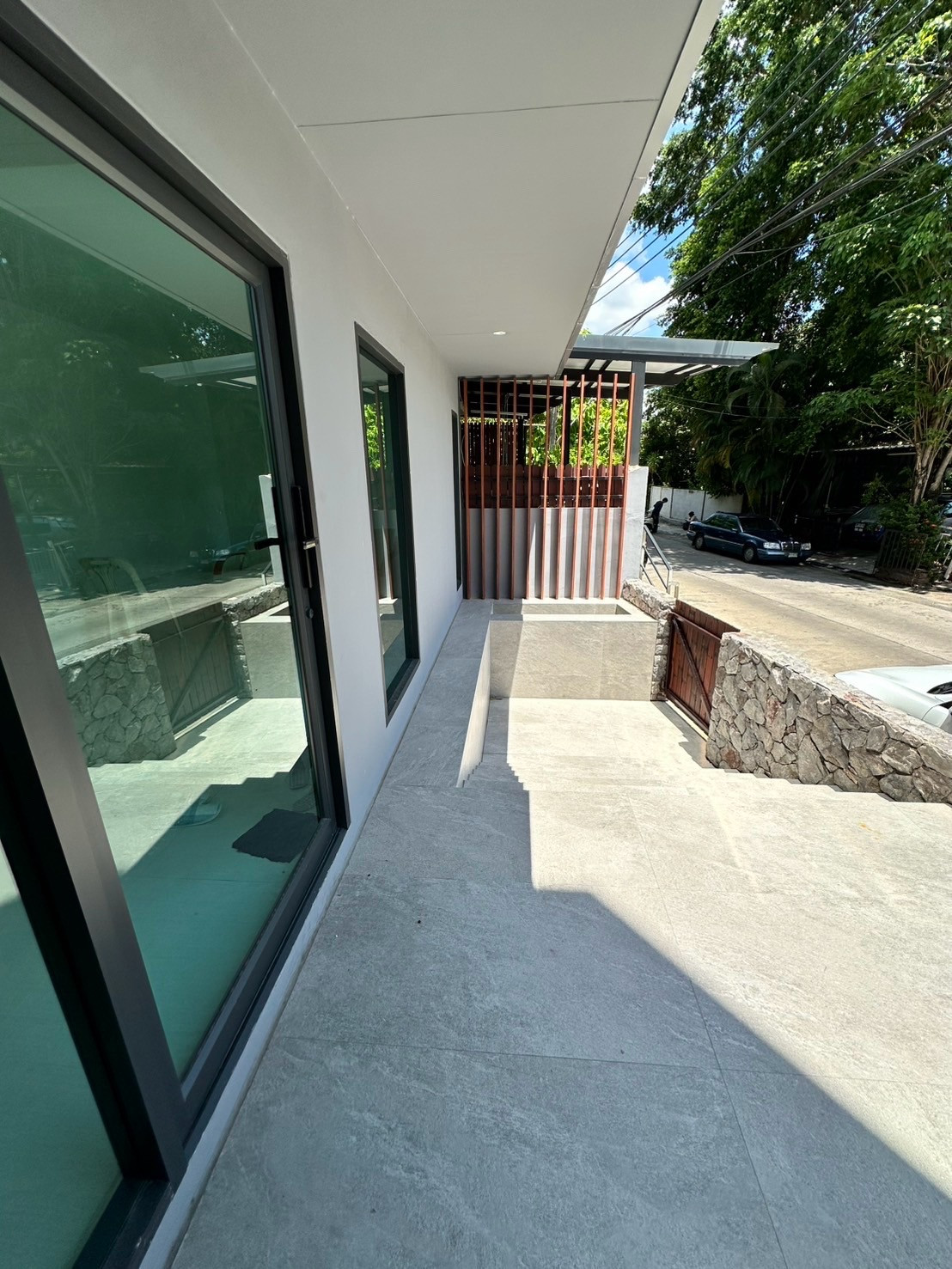 Home office for rent, 3 floors, Soi On Nut 88/4, On Nut - Lat Krabang. Home office for rent, 3 floors, Soi On Nut 88/4, On Nut - Lat Krabang.