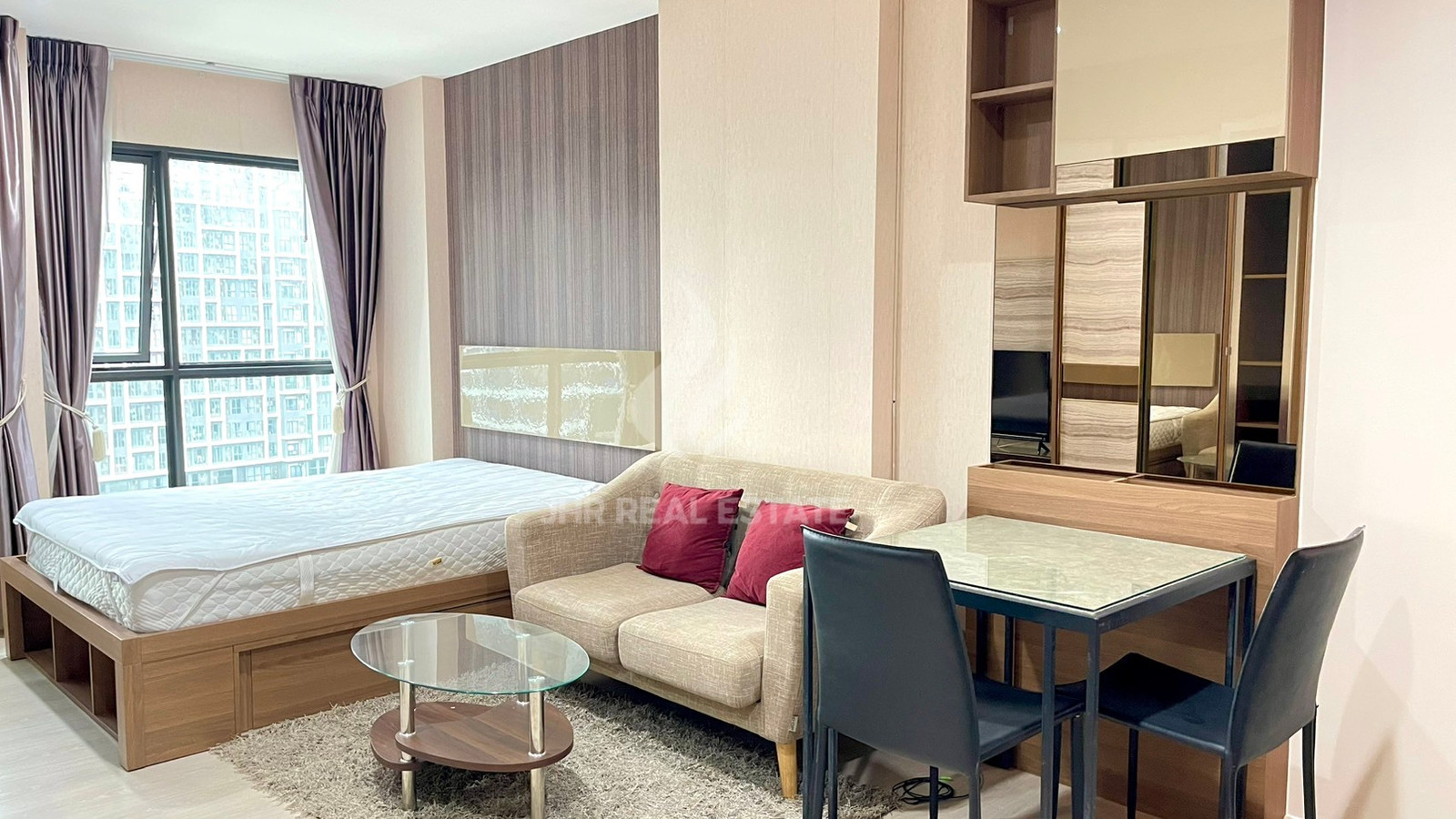 Hight quality furniture🔥Rhythm Asoke 2 ว่างให้เช่า Line id : @jhrrealestate – รูปที่ 4