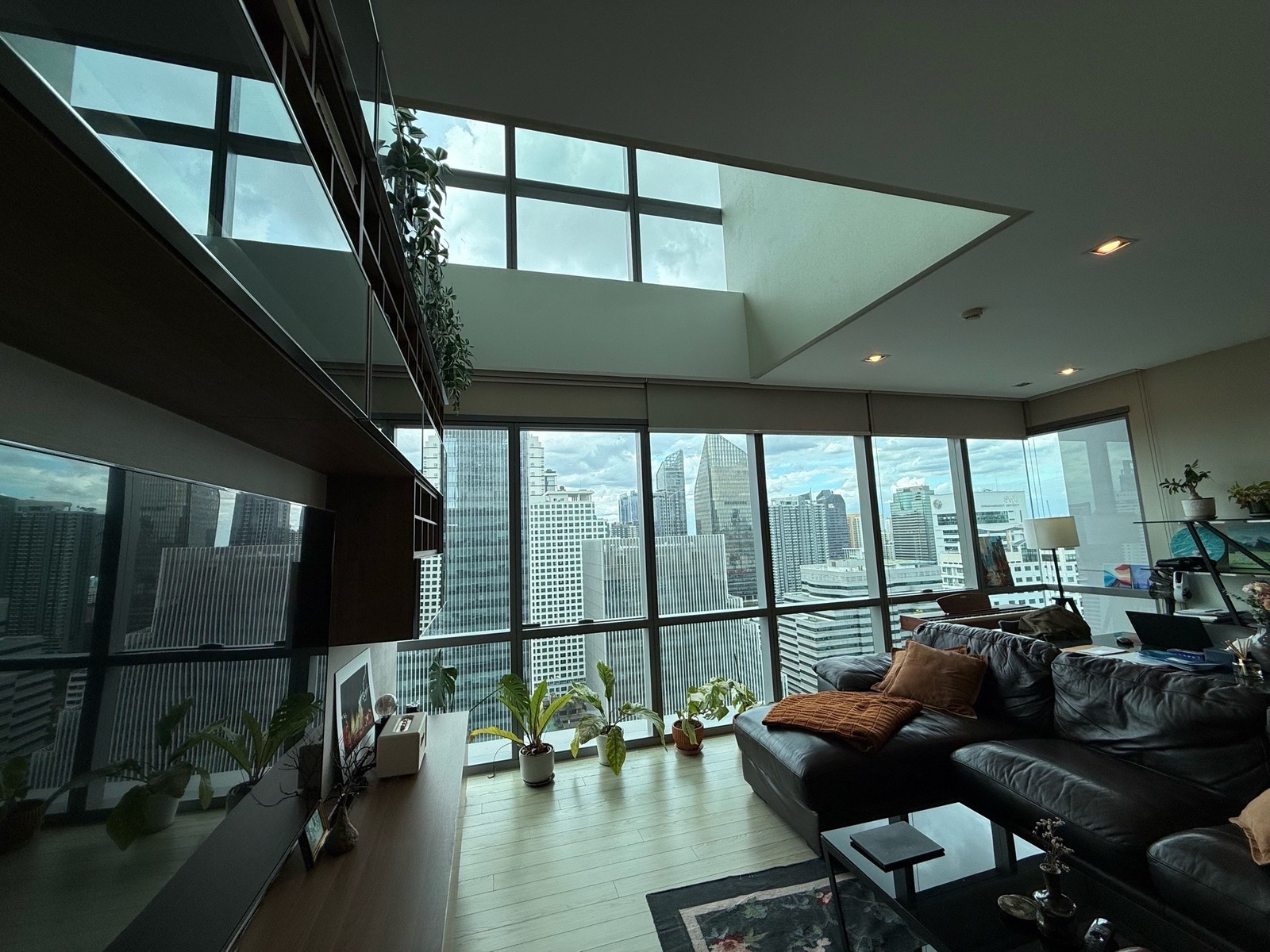 🔥For Rent🔥2b3b 🚩The Room Sukhumvit 21 ✅Pls Call ✅+66972422655
