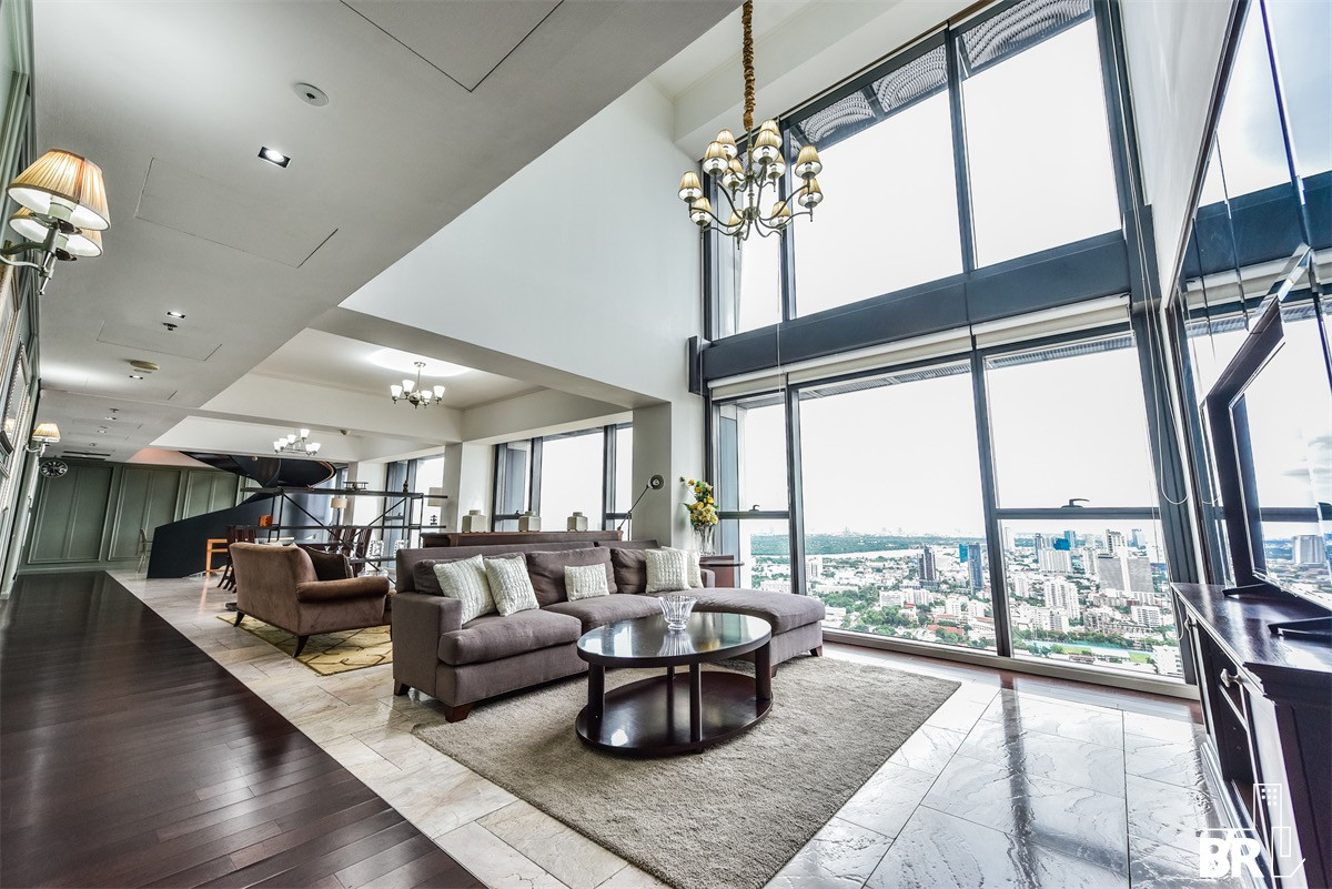 The met /Duplax 4bed 5bath /Rent 269,999 bath /366sqm /0632717888 linephone whatapp wechat
