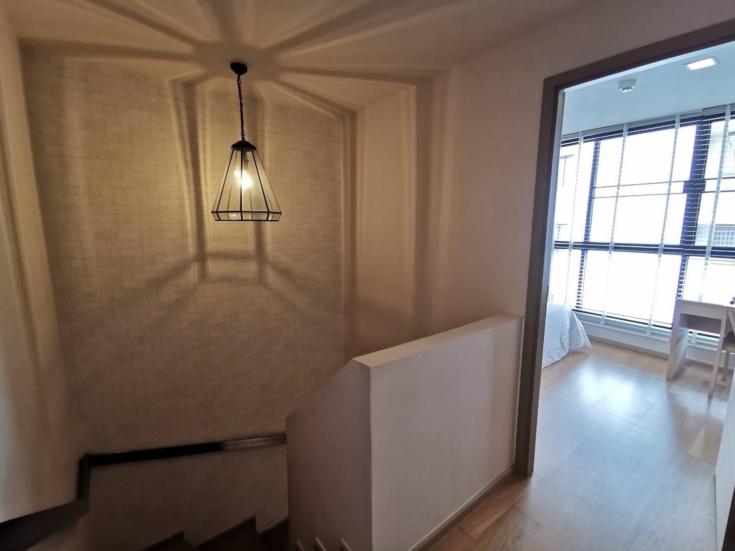 LIV@49 / Low rise condo / Rent Duplax 2bed 82sqm / 49,000 bath / have vdo /0632717888 linephone whatapp wechat