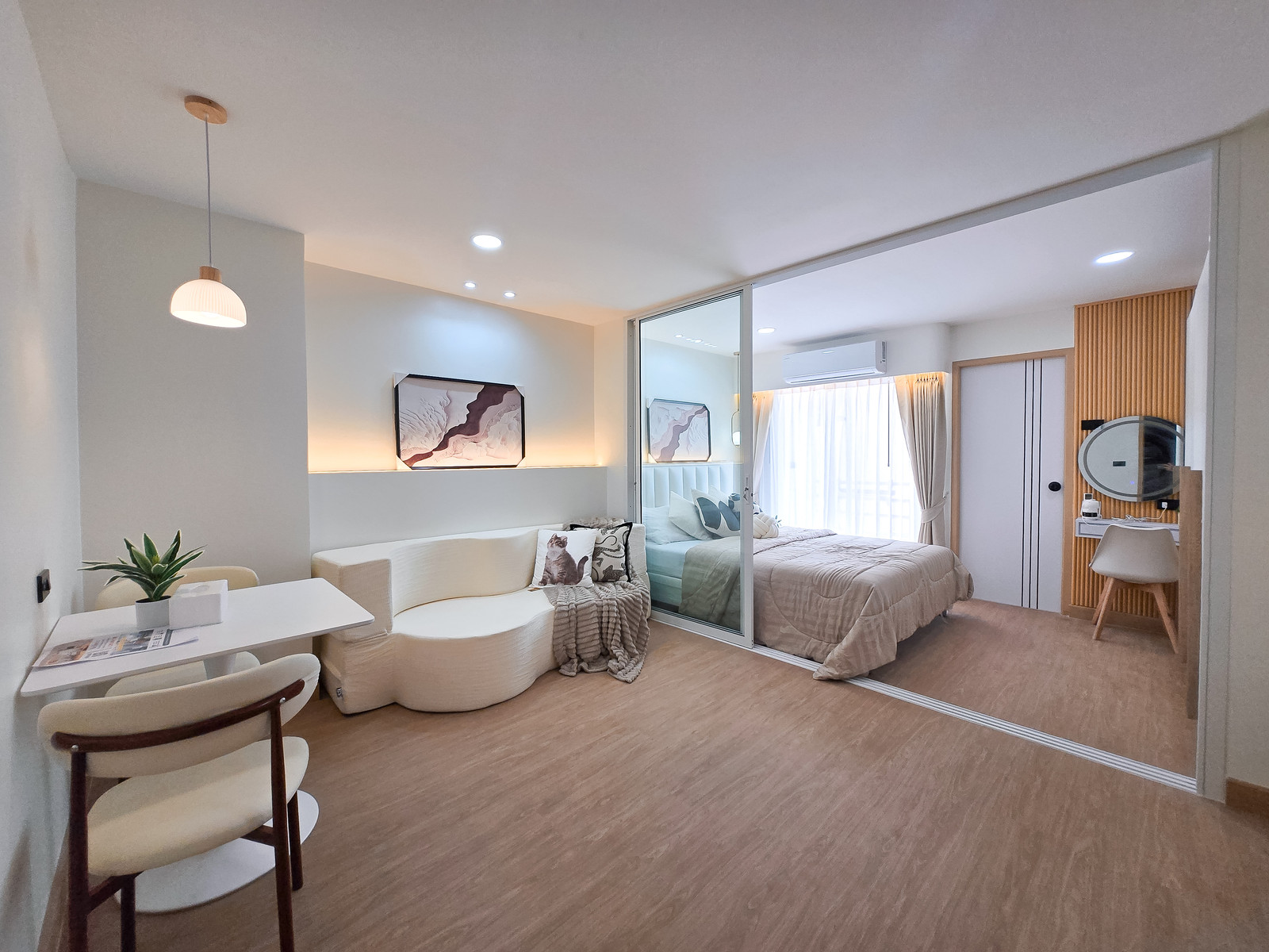 ขายด่วน พีท รัชดา32 ห้องรีโนเวทใหม่
