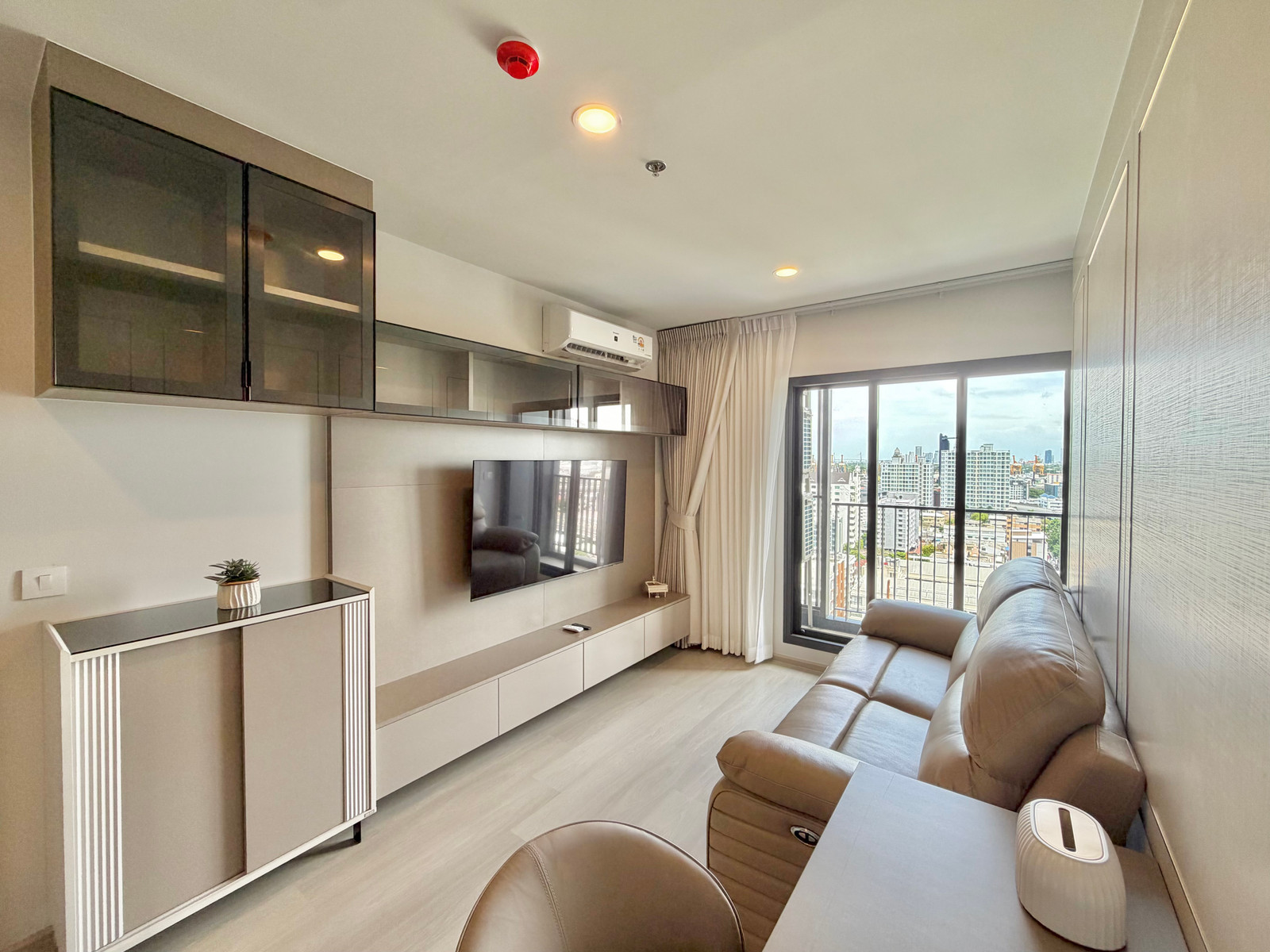 Aspire Onnut Station 2-bed 53 sq.m. Fully Furnished (Foreigner Quota)