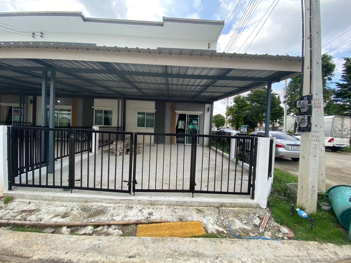 🔥Townhome for sale: Lio Bliss Lumlukka Klong 2, Lio Bliss Lumlukka Klong 2, corner plot location, fully decorated. Ready to move in ✅ 🔥Townhome for sale: Lio Bliss Lumlukka Klong 2, Lio Bliss Lumlukka Klong 2, corner plot location, fully decorated. Ready to move in ✅
