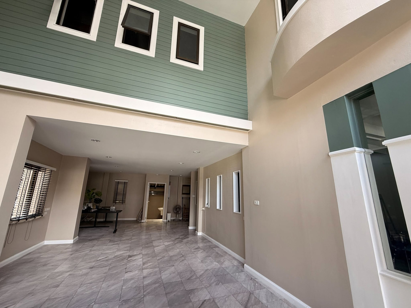 TH 1056 House for rent Town in Town Srinakarin–Sriwara