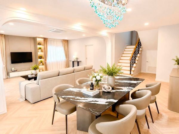 🔥Luxury 4BR 🏠Centro Bangna 🐕Accept Pets📌Near Mega Bangna &amp; international school 