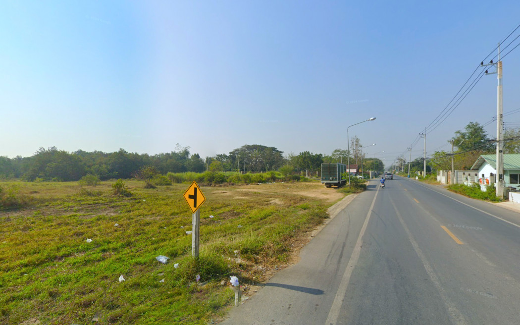 ขาย ที่ดิน ถนนขาด นครปฐม 11 ไร่ 60 ตรว ใกล้ถ.เพชรเกษมแค่ 3.7 กม. DD