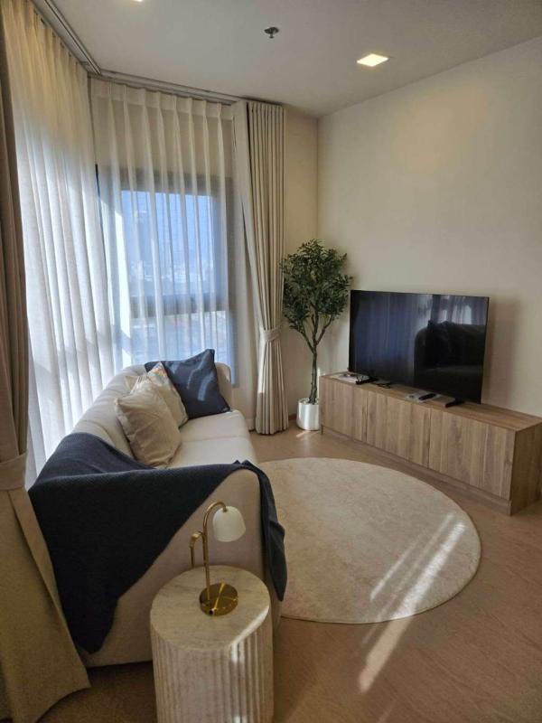 THE BASE URBAN RAMA 9 / 2 Bedrooms (SALE WITH TENANT) JSMN383