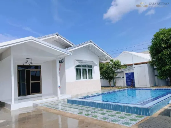 ขายและเช่าบ้านเดี่ยวรีโนเวทใหม่พร้อมสระว่ายน้ำ: พัทยาเหนือ