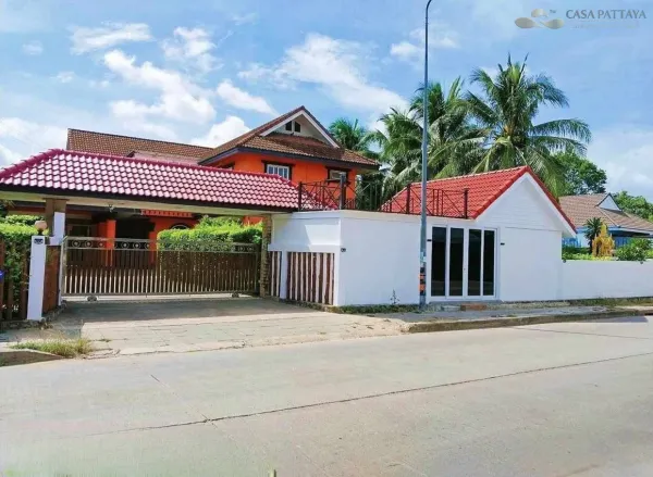 Grand Pool Villa for Sale & Rent: The Park Pool Villa