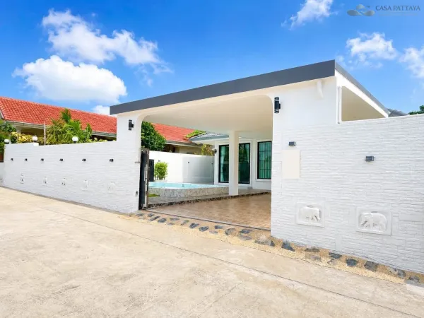 Luxury Fully Furnished Pool Villa in (Khao Noi)