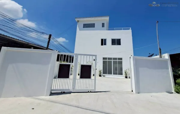 Urgent Sale! Newly House in Prime Bang Saray