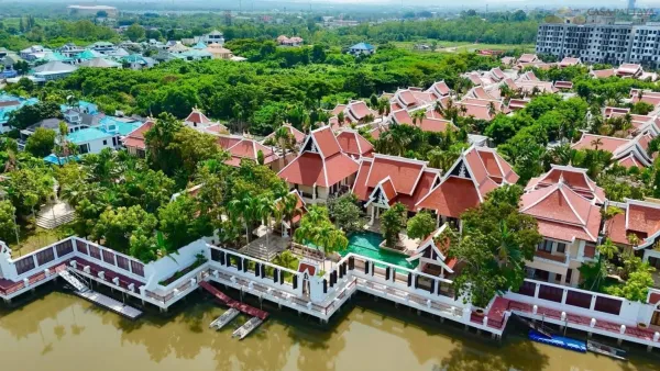 For Sale and Rent Luxury Pool Villa View Talay Marina Pattaya
