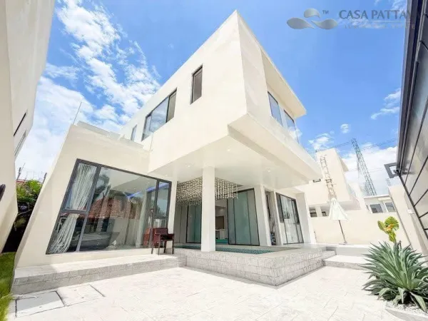 2-Story Pool Villa for Sale at Young Life Villa Soi Siam