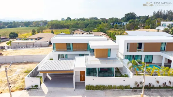 Urgent Sale! Luxury Modern 5BR Pool Villa: The Hillside