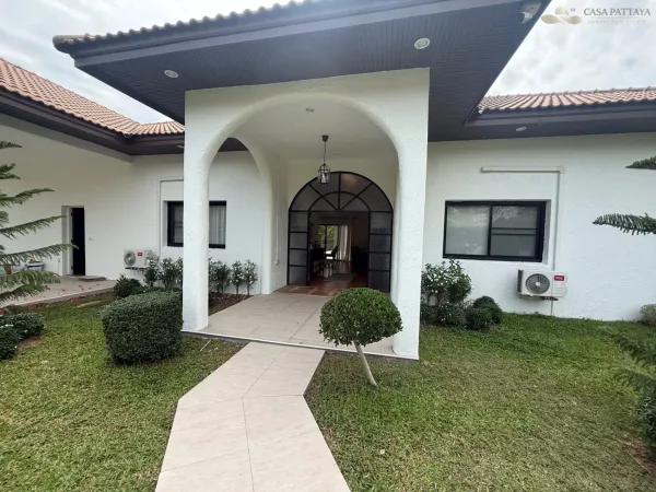 Sale and Rent: Executive Pool Villa at Mabprachan