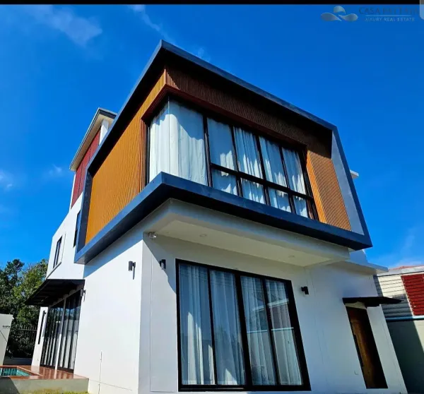 Hot Deal! Luxury Pool Villa for Sale @ Sky Pool Villa Pattaya
