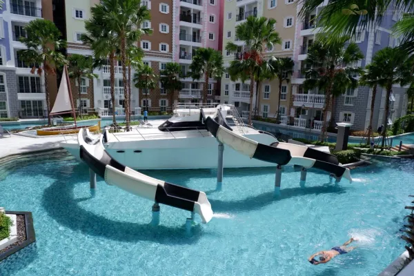 Rare Item! Foreign Quota! Fully furnished & move-in ready @Seven Seas Cote d’Azur