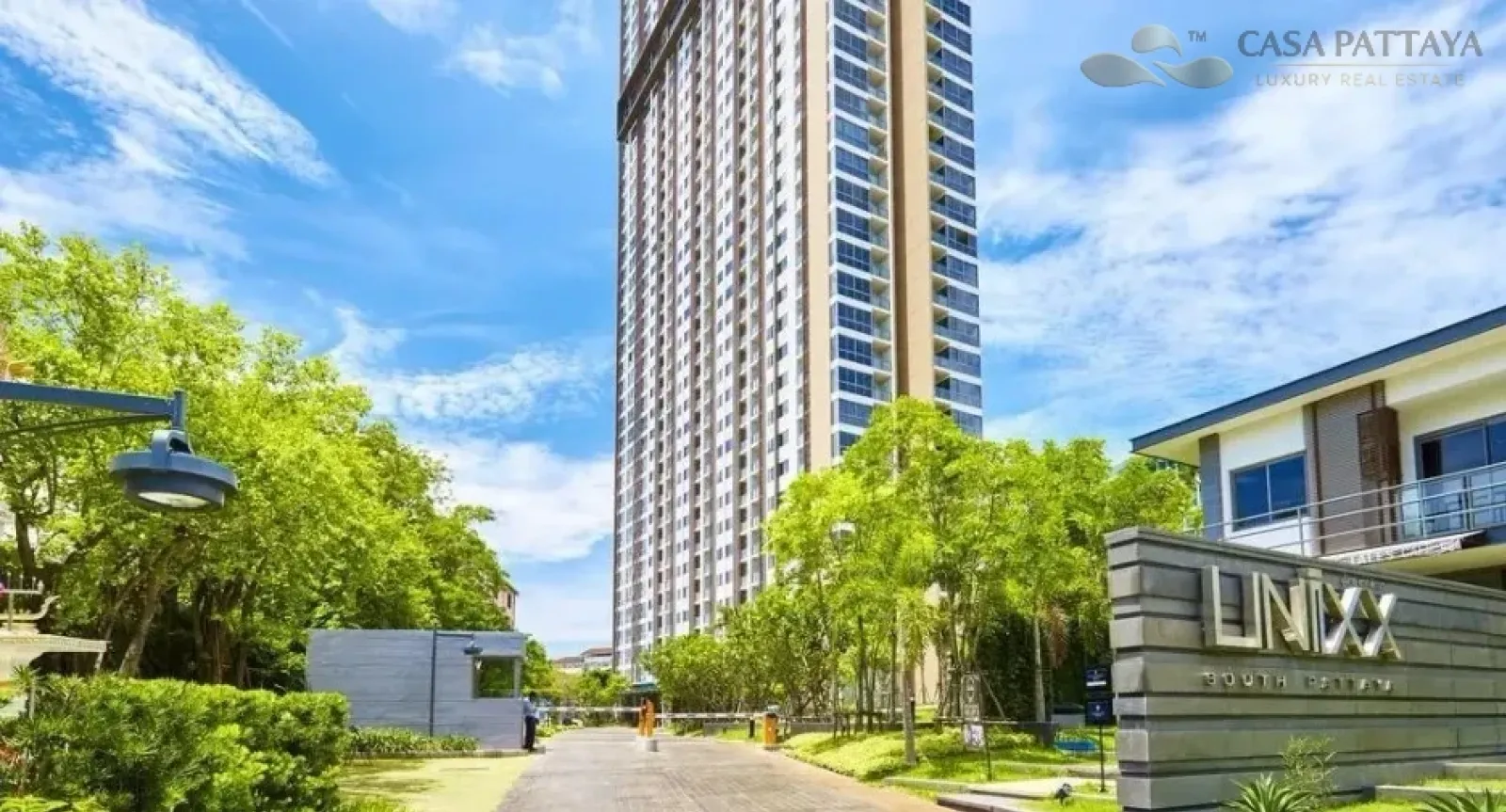 For Sale: High-Floor Sea View Condo at Unixx South Pattaya For Sale: High-Floor Sea View Condo at Unixx South Pattaya