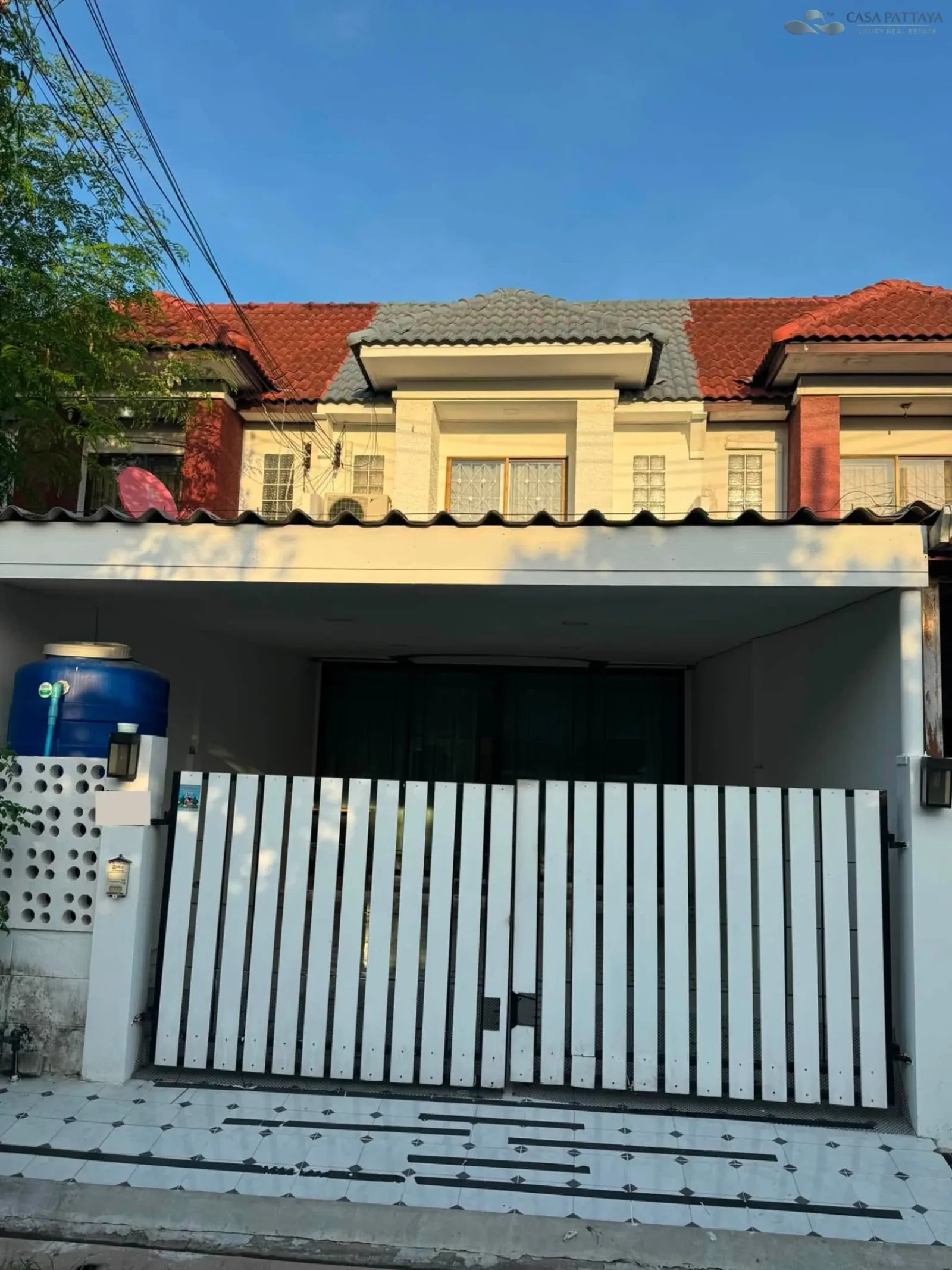 Luxury Modern Townhome for Rent at Park Village Pattaya Luxury Modern Townhome for Rent at Park Village Pattaya